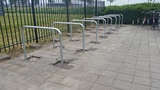 Fahrradanlehbügel ø 60,3x2,9 -1900x1200x1900 Feuerverzinkt Erdreich zum Einbetonieren